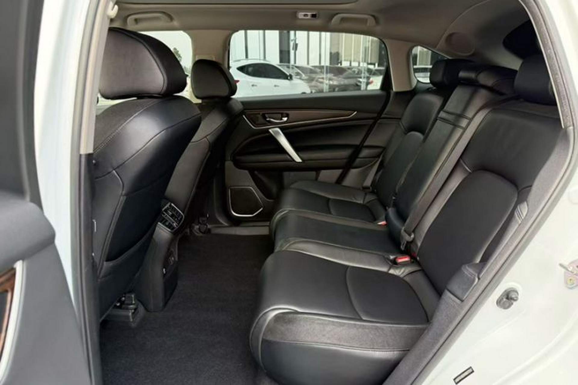 Used Honda Avancier 2017 240TURBO Two-Wheel Drive Premium Edition Interior 5