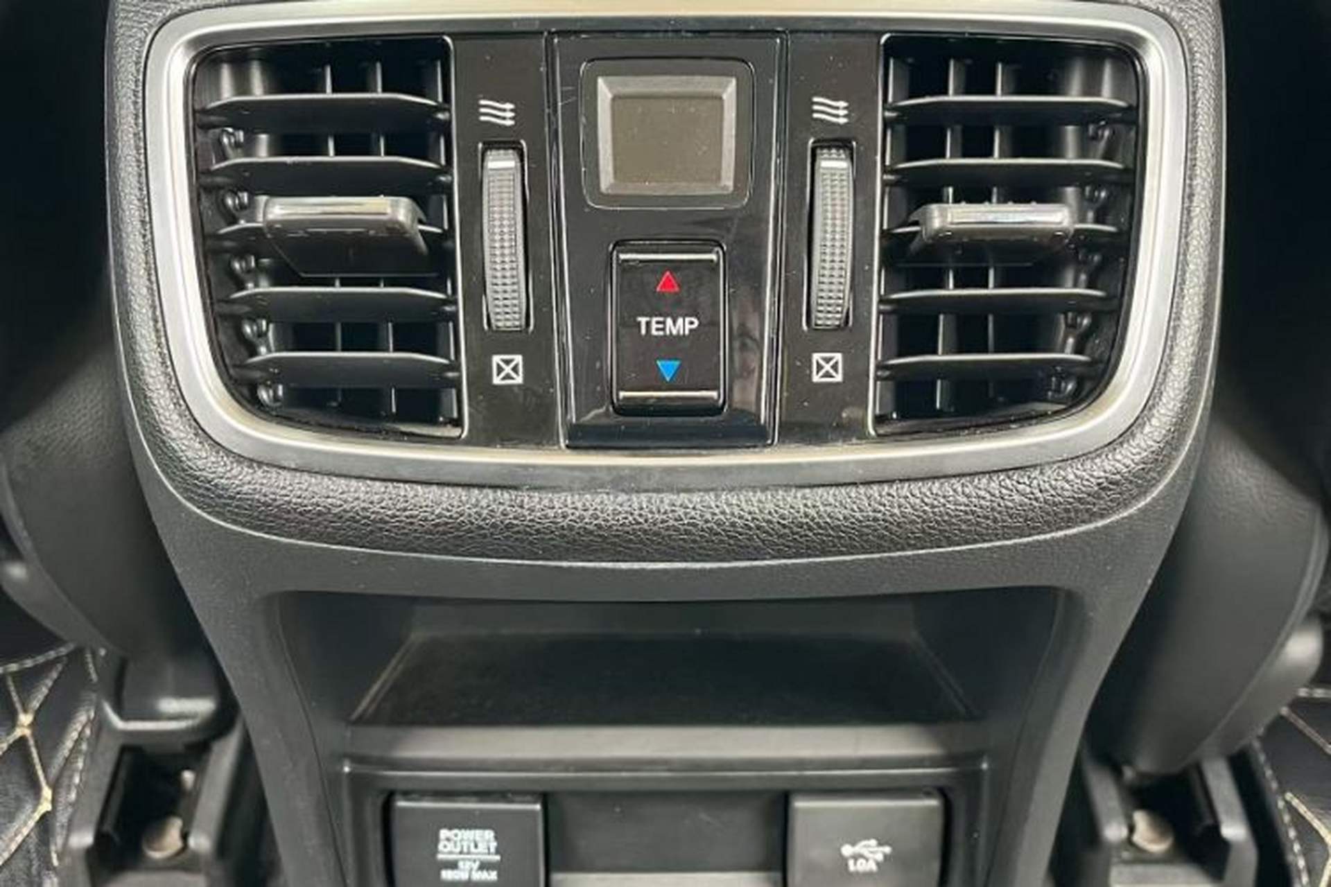 Used Honda Avancier 2017 240TURBO Two-Wheel Drive Elite Edition Interior 7