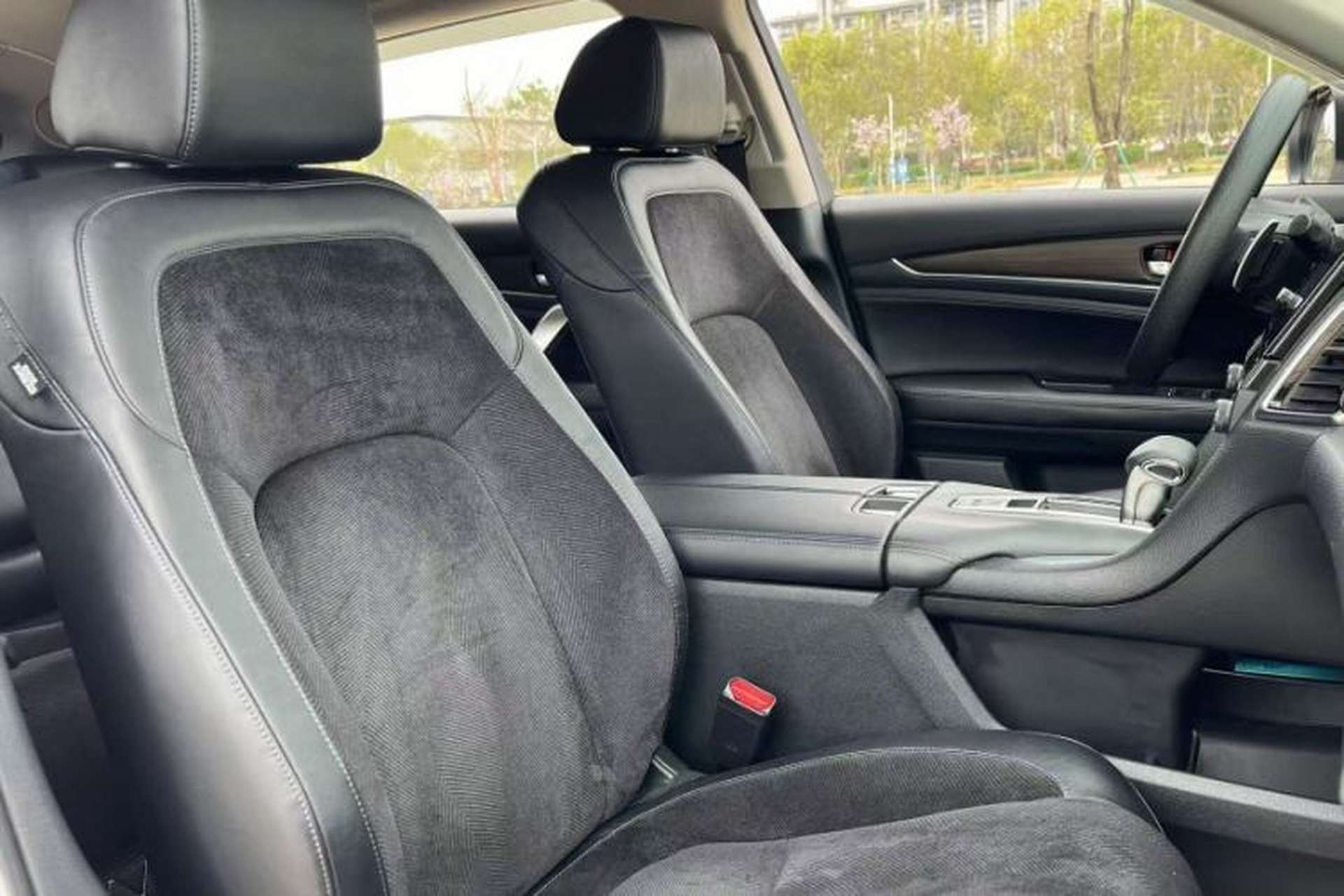 Used Honda Avancier 2017 240TURBO Two-Wheel Drive Elite Edition Interior 8
