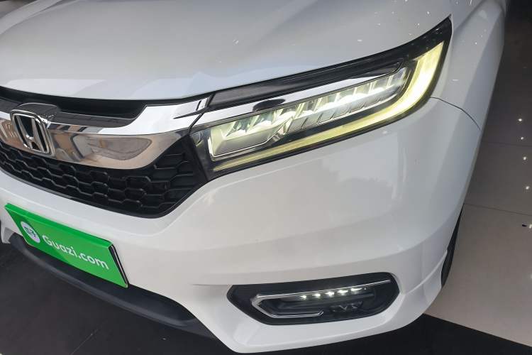 Used Honda Avancier 2017 240TURBO Two-Wheel Drive Premium Edition Left Front Headlight
