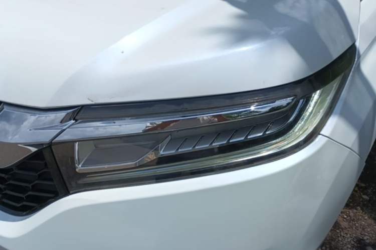 Used Honda Avancier 2017 240TURBO Two-Wheel Drive Premium Edition Left Front Headlight