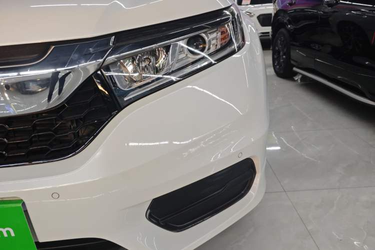 Used Honda Avancier 2017 240TURBO Two-Wheel Drive Elite Edition Left Front Headlight