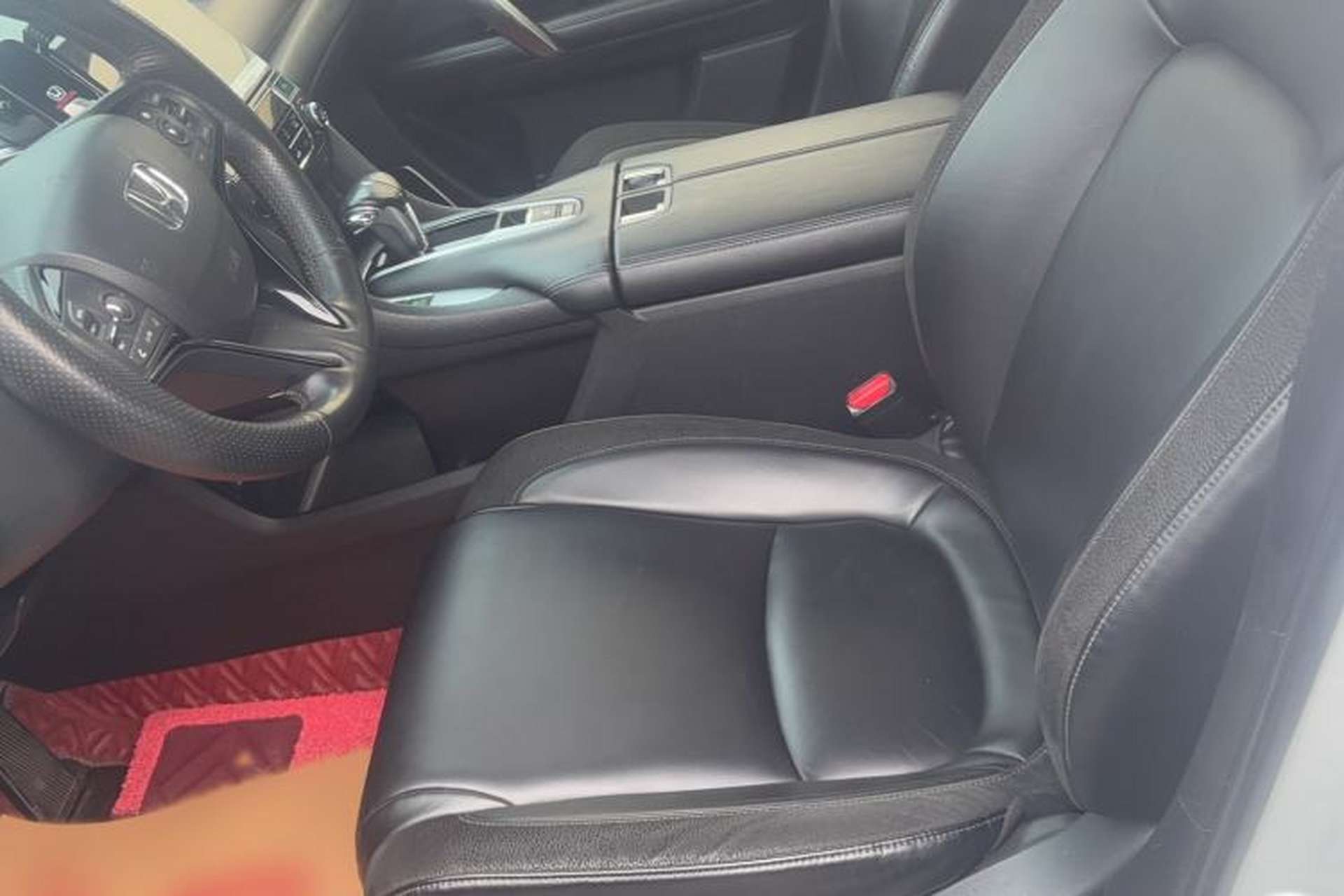Used Honda Avancier 2017 240TURBO Two-Wheel Drive Premium Edition Left Front Seat