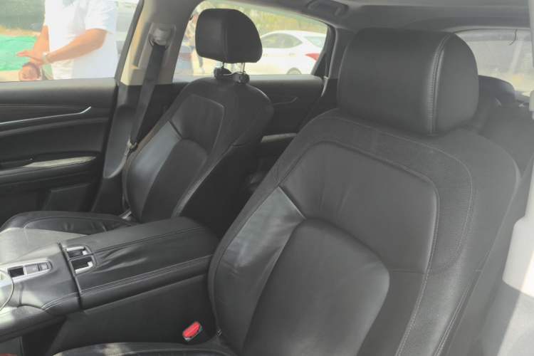 Used Honda Avancier 2017 370TURBO 2WD Luxury Edition Left Front Seat
