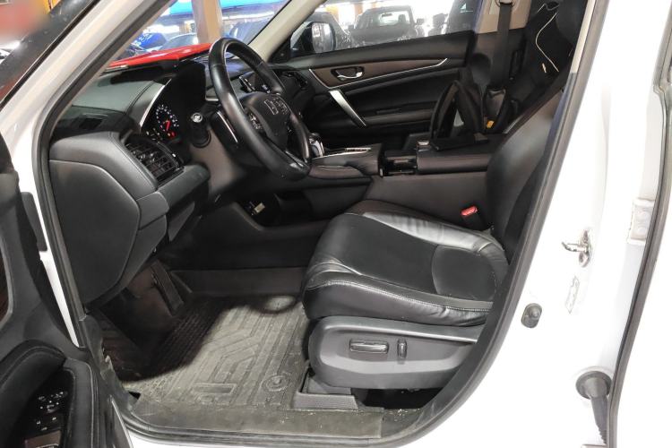 Used Honda Avancier 2017 240TURBO Two-Wheel Drive Luxury Edition Left Front Seat