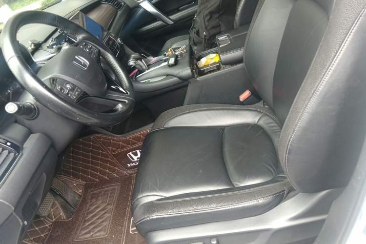 Used Honda Avancier 2017 240TURBO Two-Wheel Drive Luxury Edition Left Front Seat