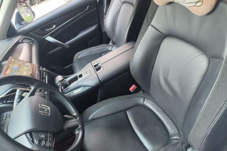 Used Honda Avancier 2017 240TURBO Two-Wheel Drive Comfort Version Left Front Seat