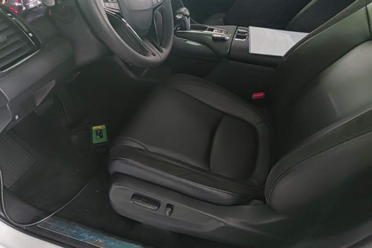 Used Honda Avancier 2017 240TURBO Two-Wheel Drive Comfort Version Left Front Seat