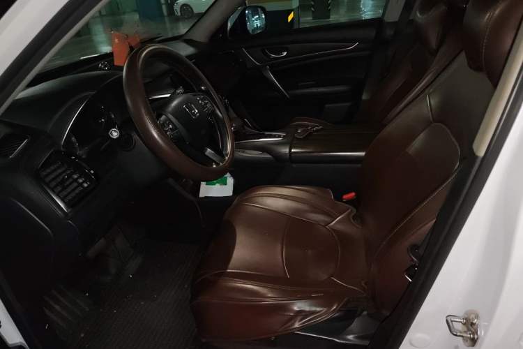 Used Honda Avancier 2017 240TURBO Two-Wheel Drive Luxury Edition Left Front Seat