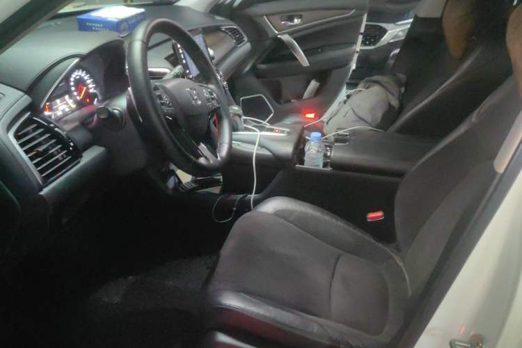 Used Honda Avancier 2017 240TURBO Two-Wheel Drive Elite Edition Left Front Seat