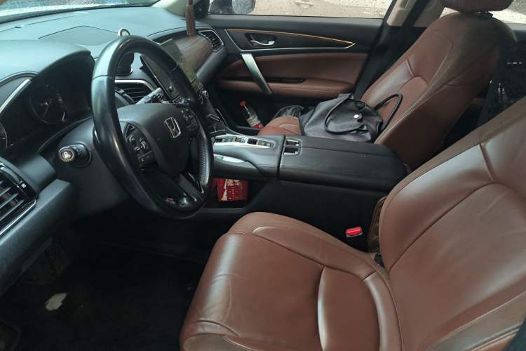 Used Honda Avancier 2017 370TURBO 2WD Luxury Edition Left Front Seat