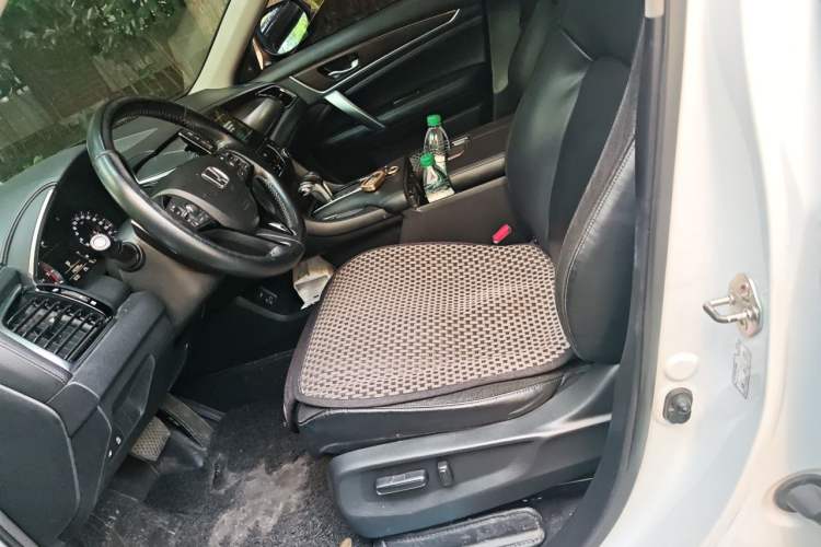 Used Honda Avancier 2017 240TURBO Two-Wheel Drive Premium Edition Left Front Seat