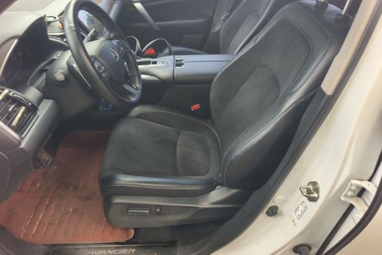 Used Honda Avancier 2017 240TURBO Two-Wheel Drive Elite Edition Left Front Seat