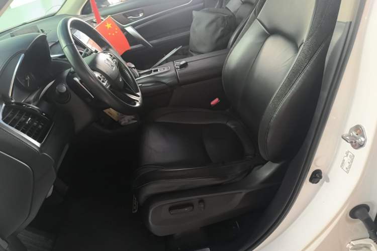 Used Honda Avancier 2017 240TURBO Two-Wheel Drive Comfort Version Left Front Seat