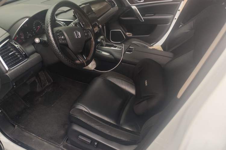 Used Honda Avancier 2017 240TURBO Two-Wheel Drive Luxury Edition Left Front Seat