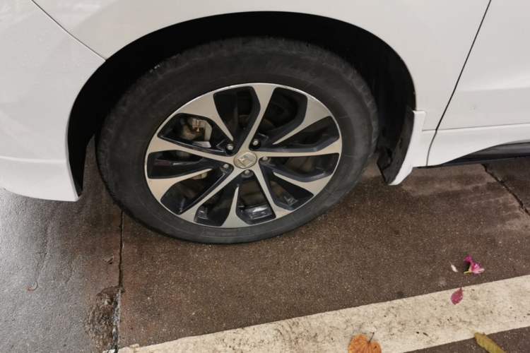Used Honda Avancier 2017 240TURBO Two-Wheel Drive Luxury Edition Left Front Wheel Hub