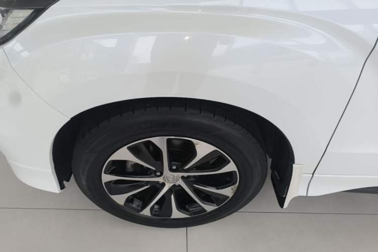 Used Honda Avancier 2017 240TURBO Two-Wheel Drive Luxury Edition Left Front Wheel Hub
