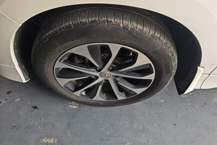 Used Honda Avancier 2017 240TURBO Two-Wheel Drive Comfort Version Left Front Wheel Hub