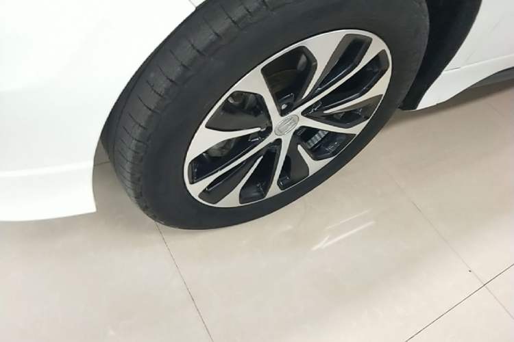 Used Honda Avancier 2017 240TURBO Two-Wheel Drive Luxury Edition Left Front Wheel Hub