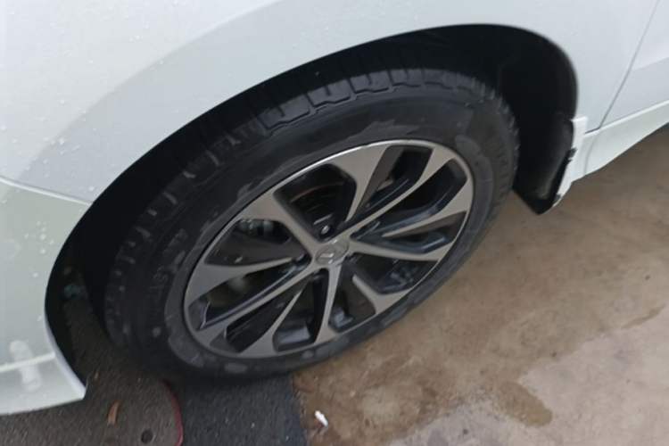 Used Honda Avancier 2017 240TURBO Two-Wheel Drive Luxury Edition Left Front Wheel Hub
