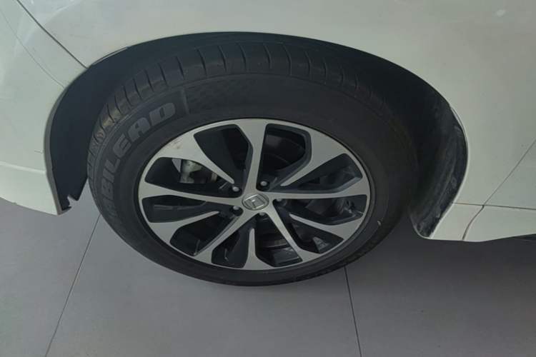 Used Honda Avancier 2017 240TURBO Two-Wheel Drive Premium Edition Left Front Wheel Hub