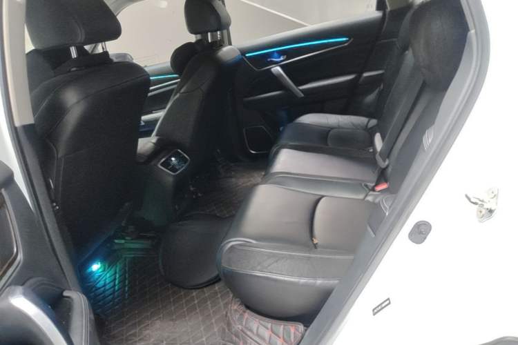 Used Honda Avancier 2017 240TURBO Two-Wheel Drive Comfort Version Left Rear Seat