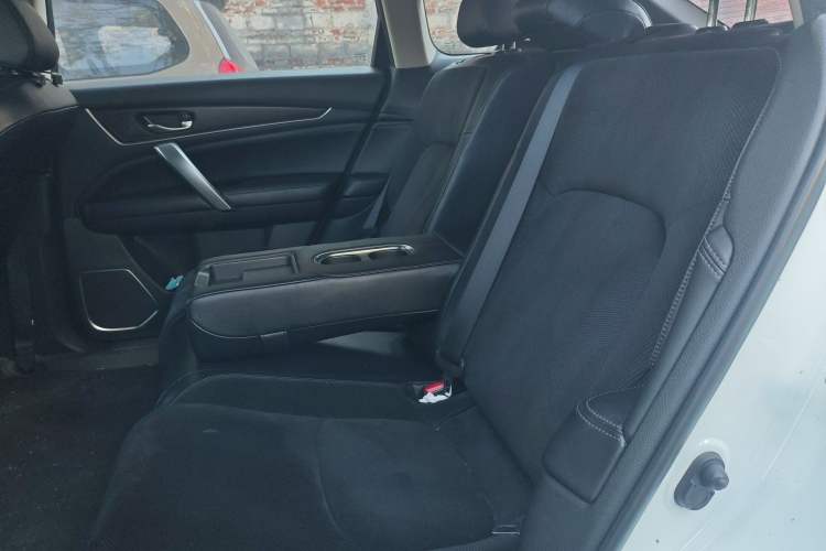 Used Honda Avancier 2017 240TURBO Two-Wheel Drive Elite Edition Left Rear Seat