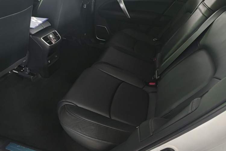 Used Honda Avancier 2017 240TURBO Two-Wheel Drive Comfort Version Left Rear Seat