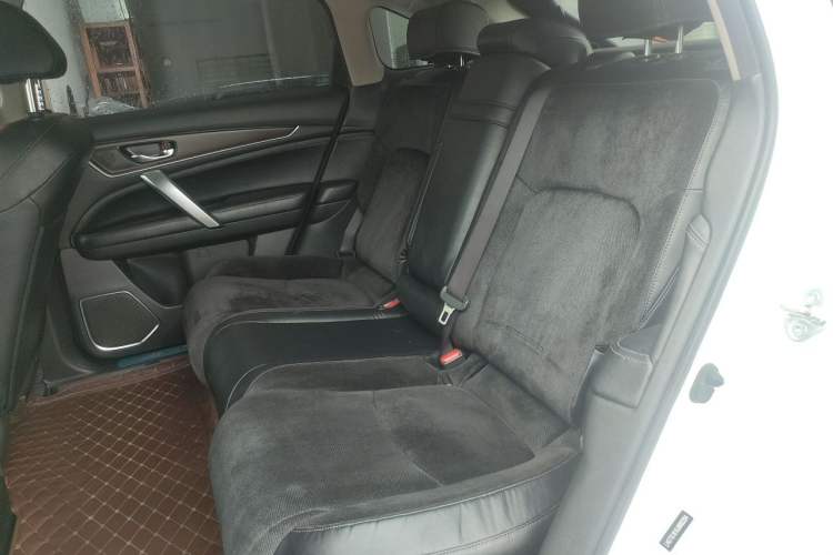 Used Honda Avancier 2017 240TURBO Two-Wheel Drive Elite Edition Left Rear Seat