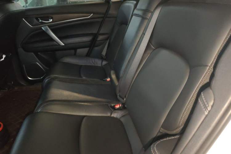 Used Honda Avancier 2017 240TURBO Two-Wheel Drive Premium Edition Left Rear Seat