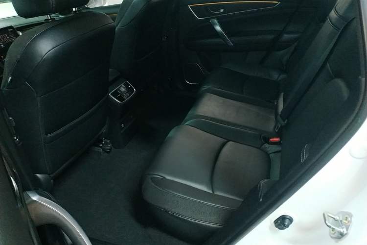 Used Honda Avancier 2017 240TURBO Two-Wheel Drive Premium Edition Left Rear Seat