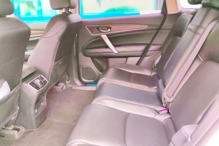 Used Honda Avancier 2017 240TURBO Two-Wheel Drive Premium Edition Left Rear Seat
