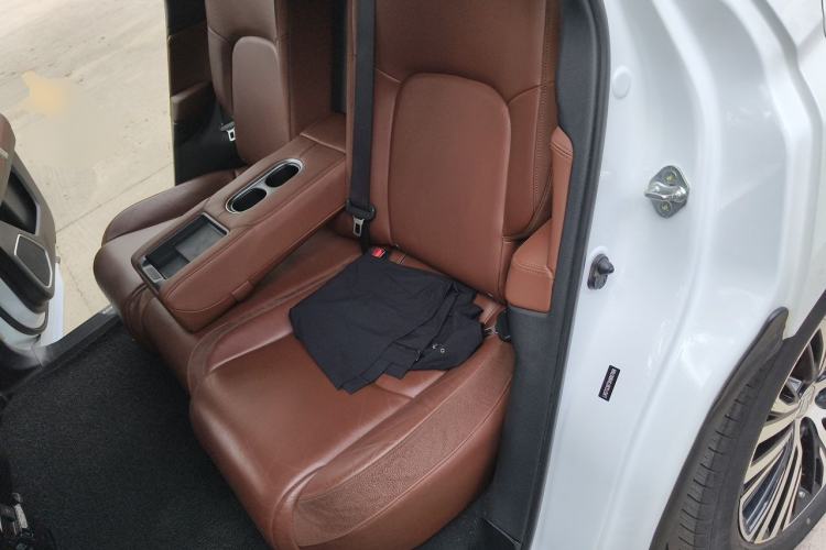 Used Honda Avancier 2017 370TURBO Four-Wheel Drive Prestige Edition Left Rear Seat