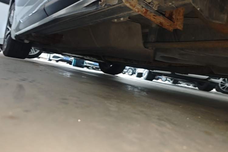 Used Honda Avancier 2017 240TURBO Two-Wheel Drive Premium Edition Left Side Sill