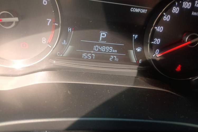 Used Honda Avancier 2017 370TURBO Four-Wheel Drive Prestige Edition Odometer Close Up
