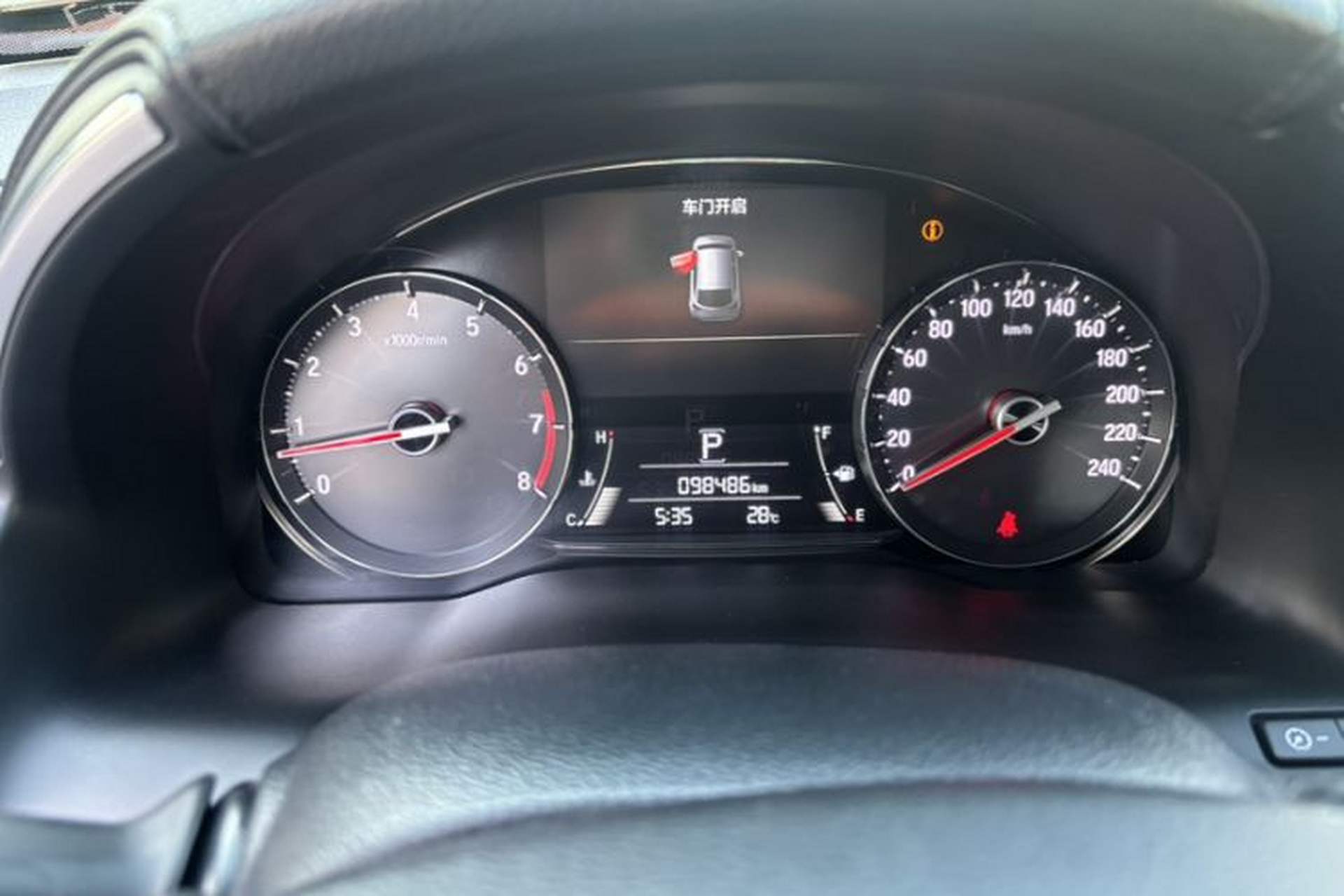 Used Honda Avancier 2017 240TURBO Two-Wheel Drive Premium Edition Odometer Close Up
