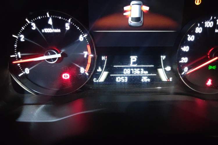 Used Honda Avancier 2017 240TURBO Two-Wheel Drive Comfort Version Odometer Close Up