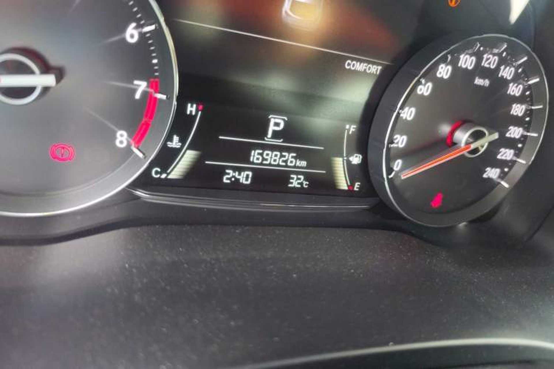 Used Honda Avancier 2017 370TURBO Four-Wheel Drive Prestige Edition Odometer Close Up