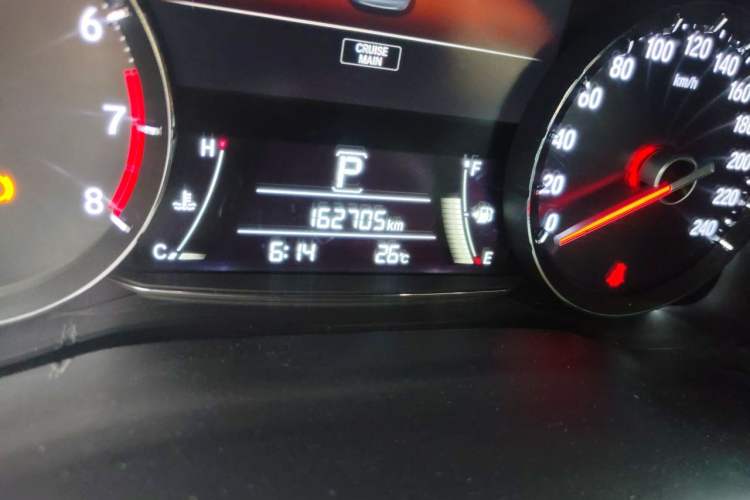 Used Honda Avancier 2017 240TURBO Two-Wheel Drive Luxury Edition Odometer Close Up