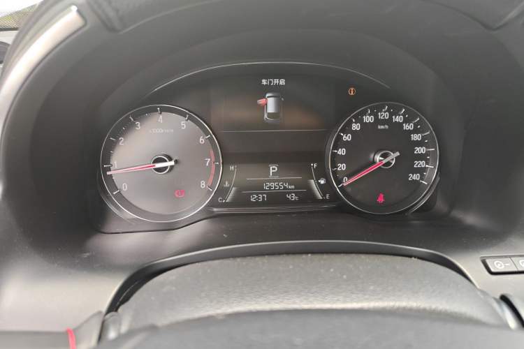 Used Honda Avancier 2017 240TURBO Two-Wheel Drive Comfort Version Odometer Close Up