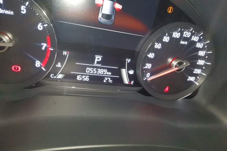 Used Honda Avancier 2017 240TURBO Two-Wheel Drive Elite Edition Odometer Close Up