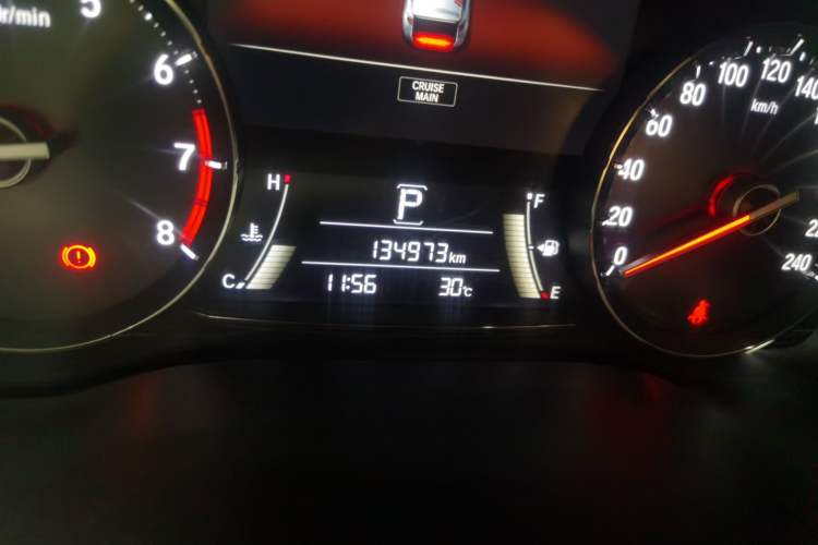 Used Honda Avancier 2017 240TURBO Two-Wheel Drive Luxury Edition Odometer Close Up