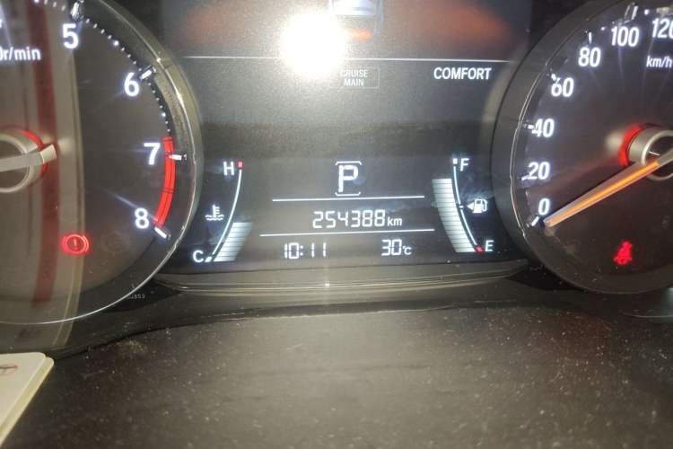 Used Honda Avancier 2017 370TURBO Four-Wheel Drive Prestige Edition Odometer Close Up