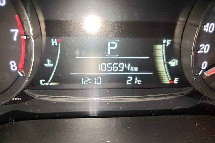 Used Honda Avancier 2017 240TURBO Two-Wheel Drive Luxury Edition Odometer Close Up