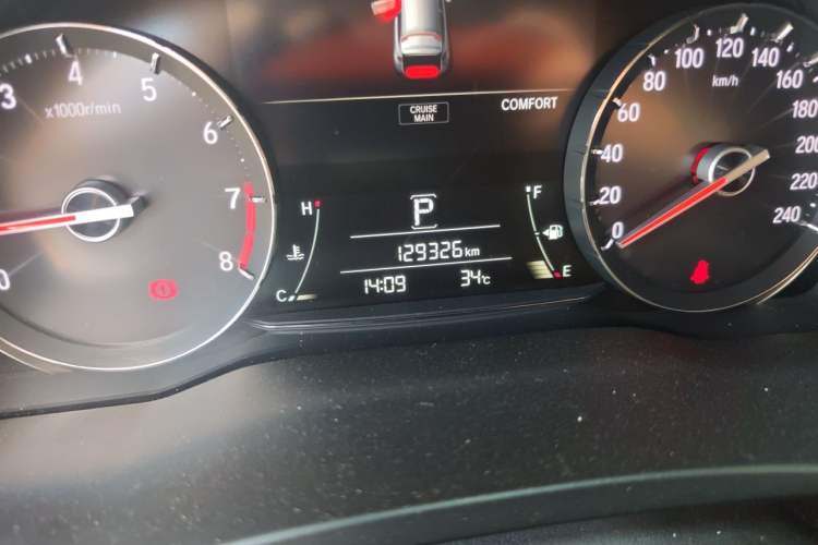 Used Honda Avancier 2017 370TURBO 2WD Luxury Edition Odometer Close Up