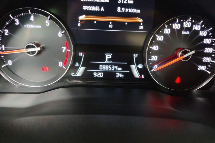 Used Honda Avancier 2017 240TURBO Two-Wheel Drive Comfort Version Odometer Close Up