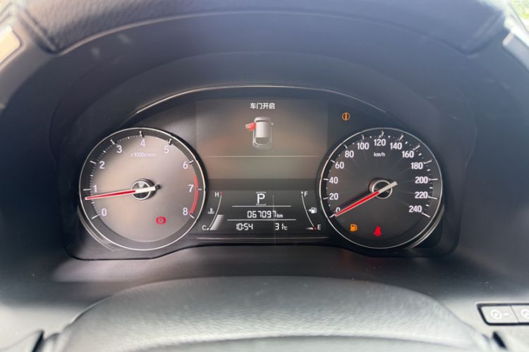 Used Honda Avancier 2017 240TURBO Two-Wheel Drive Premium Edition Odometer Close Up