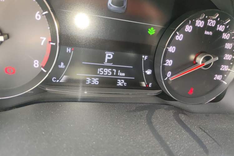 Used Honda Avancier 2017 370TURBO 2WD Luxury Edition Odometer Close Up
