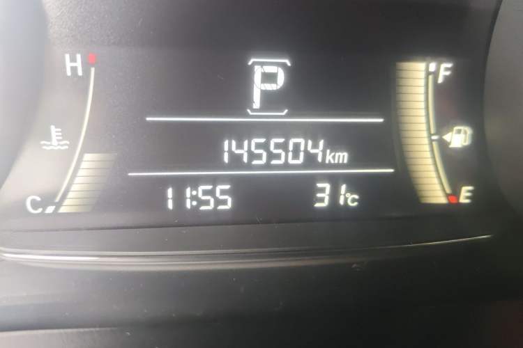 Used Honda Avancier 2017 240TURBO Two-Wheel Drive Luxury Edition Odometer Close Up