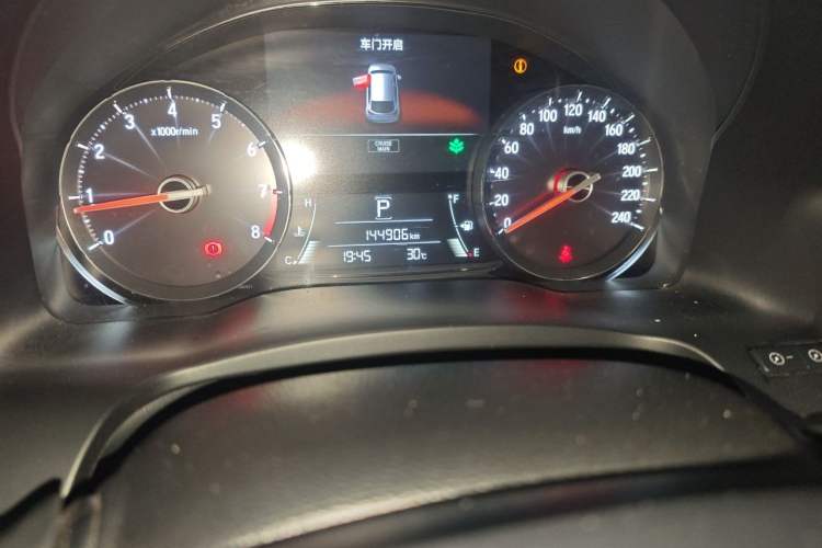 Used Honda Avancier 2017 240TURBO Two-Wheel Drive Comfort Version Odometer Close Up
